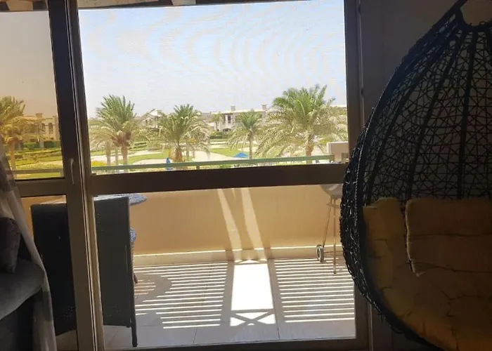 La Vista Topaz عين السخنة